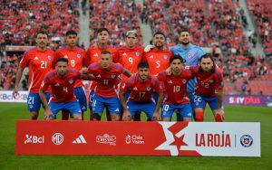 Ex integrante de Colo Colo resalta el protagonismo de Arturo Vidal tras distanciamiento con el DT: “Ortiz asume el mando”